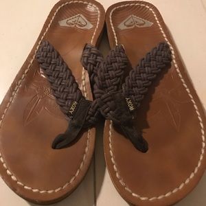 Roxy thong sandals.